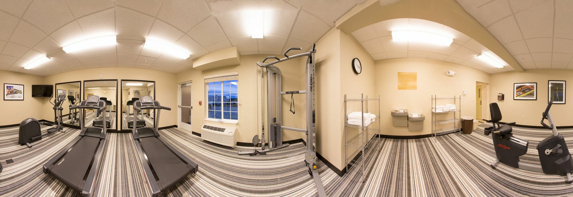Candlewood Suites Sidney By Ihg Екстериор снимка
